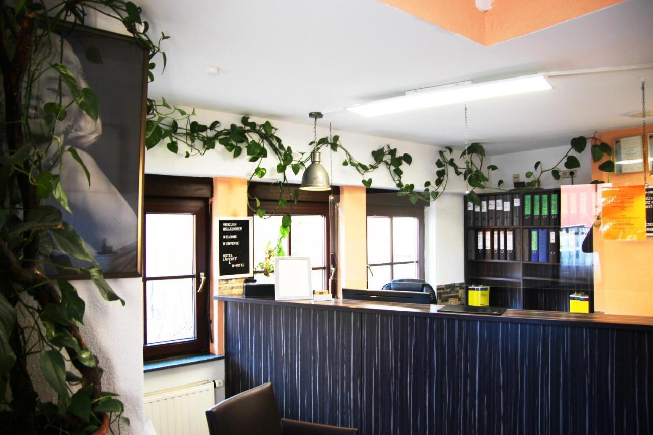 Hotel M-hotel 2*